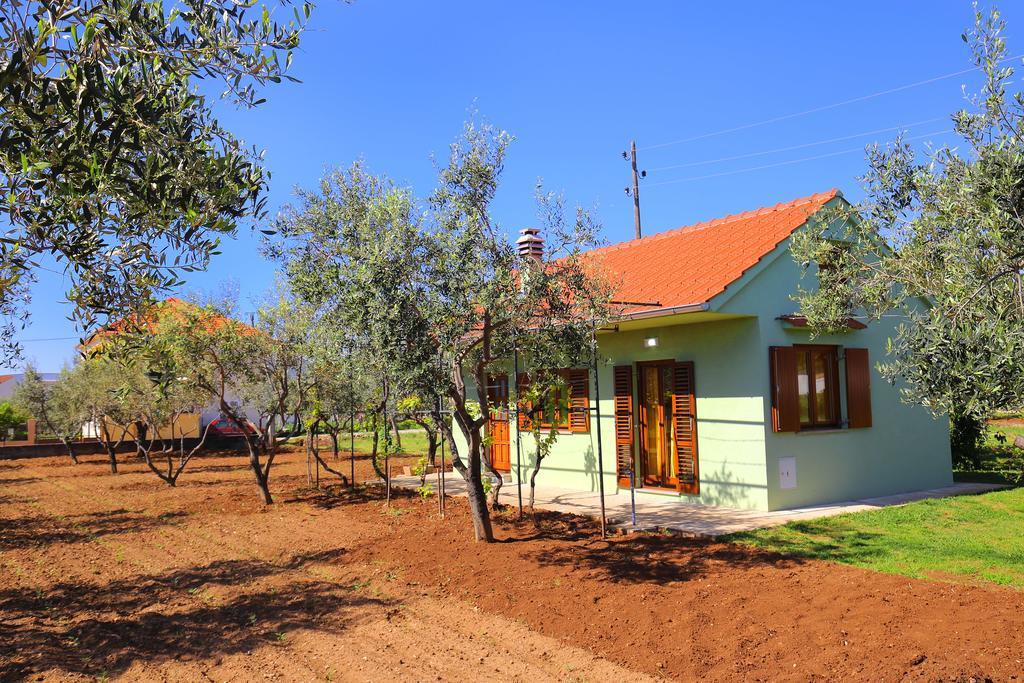 Holiday Home Zemljak Сукошан Экстерьер фото