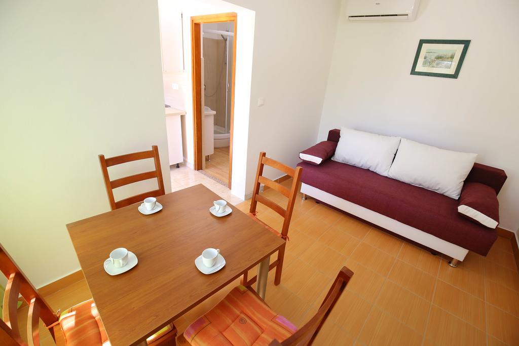 Holiday Home Zemljak Сукошан Экстерьер фото