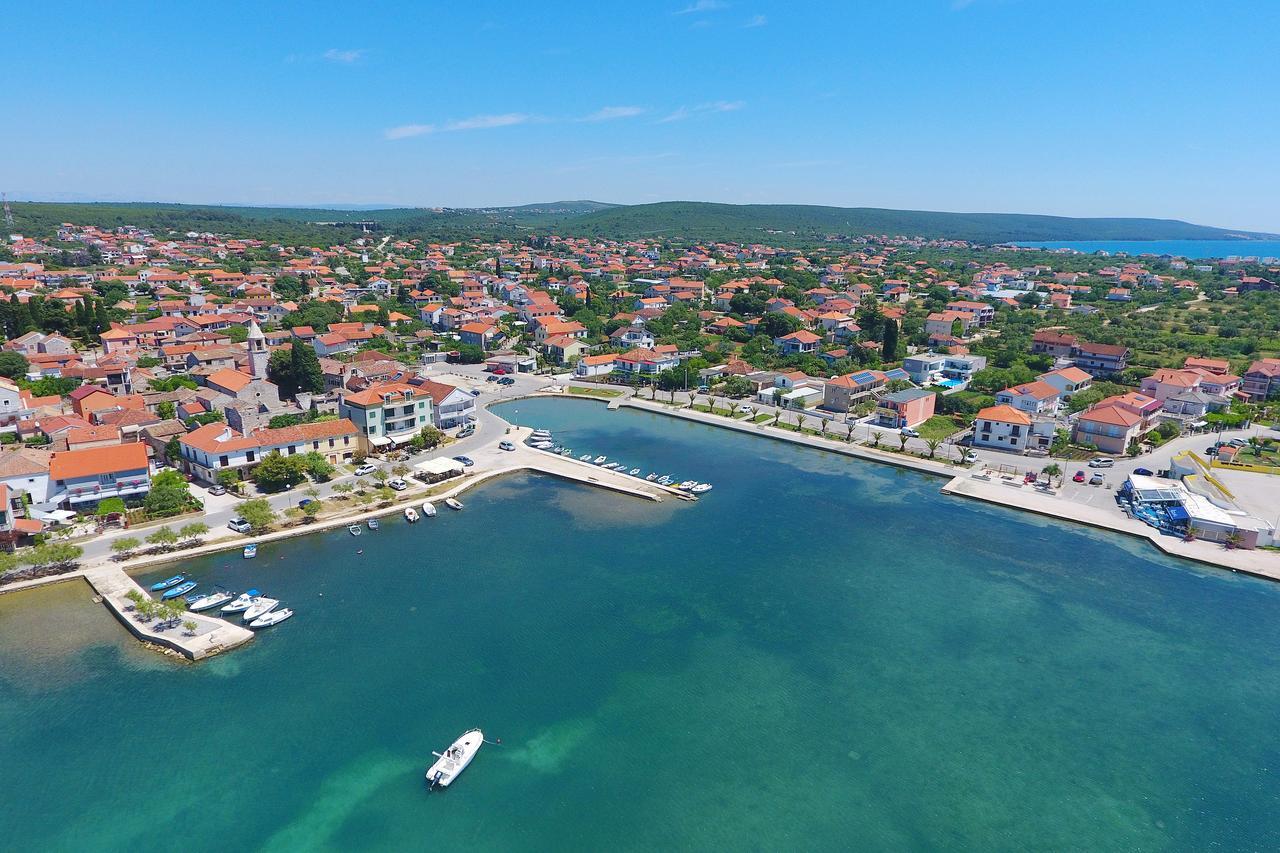 Holiday Home Zemljak Сукошан Экстерьер фото